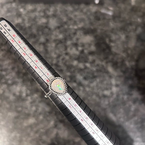 Vintage Style Silver & Turquoise Rings. - Picture 7 of 9